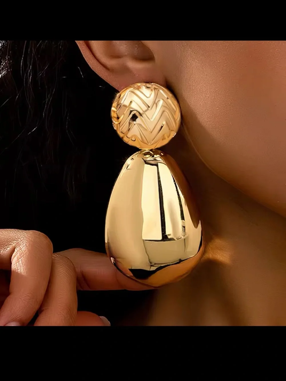 Elegant Gold Statement Drop Earrings - Women Jewelry